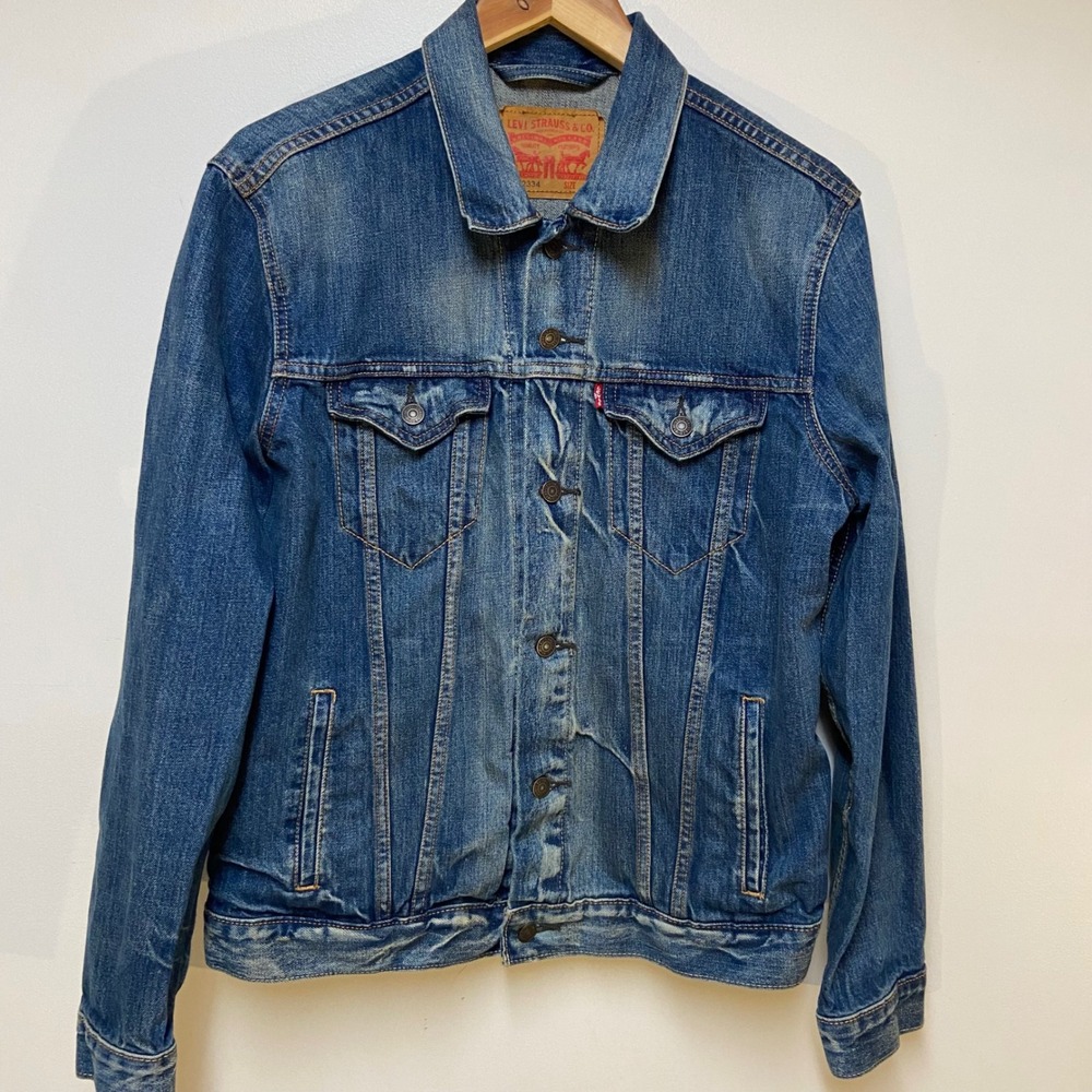 Levi's Trucker Jacket Men Large Blue Denim 72334 Medium Wash Classic Coat Cotton - Picture 1 of 11